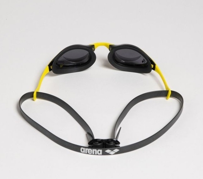 ARENA OKULARKI COBRA SWIPE  dark smoke yellow  004195/200