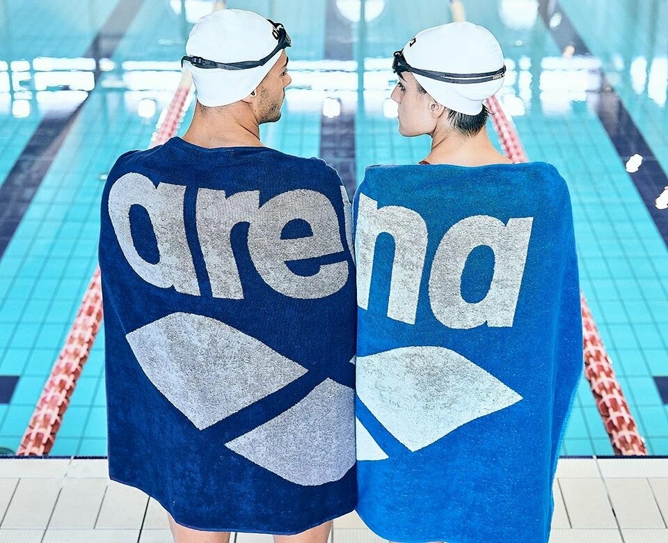 ARENA DUŻY RĘCZNIK POOL SOFT TOWEL NAVY GREY  150cm x 90cm  001993750