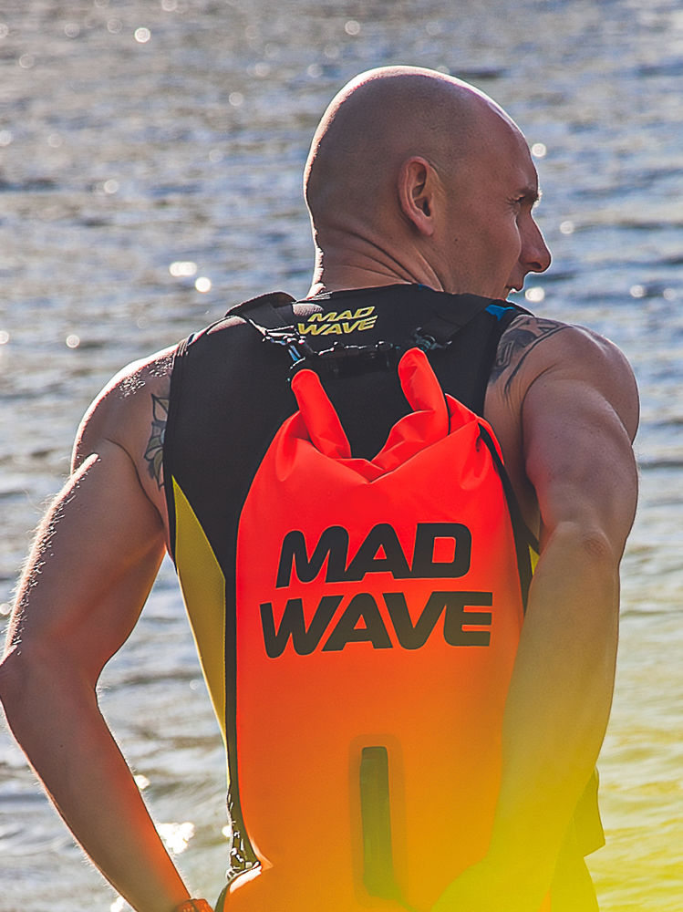 MAD WAVE DMUCHANA BOJA ASEKURACYJNA DRYBAG ORANGE M204901007W